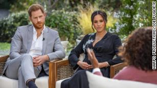 La división real, el racismo y las luchas familiares: 11 cosas que aprendimos de la explosiva entrevista de Harry y Meghan