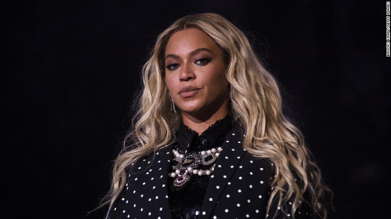 Beyoncé shares an emotional tribute to her late fan, Lyric Chanel