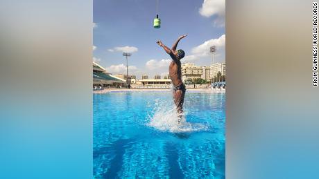 Egyptian swimmer takes the art of leaping out of water to new heights