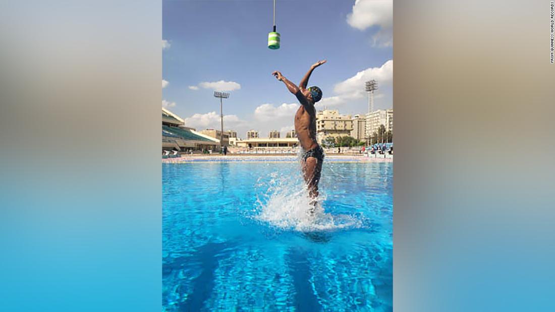 Egyptian swimmer jumps out of water to new heights