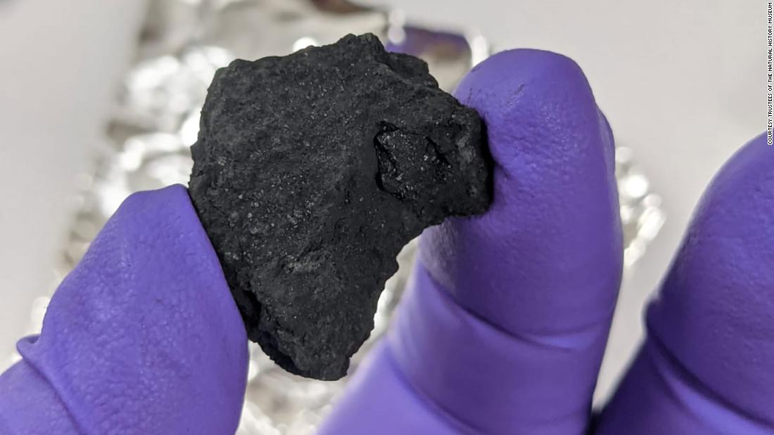 Meteorite that fell on the British ramp is ‘extremely rare’ and may contain ‘ingredients for life’