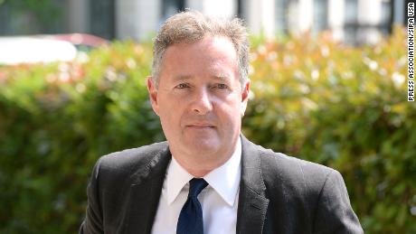 Piers Morgan critiqué par le co-animateur sur Meghan: `` Vous continuez à la détruire ''