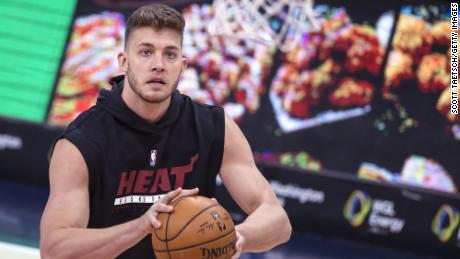 Meyers Leonard of the Miami Heat warms up before the game against the Washington Wizards at Capital One Arena on January 9, 2021 in Washington, DC.
