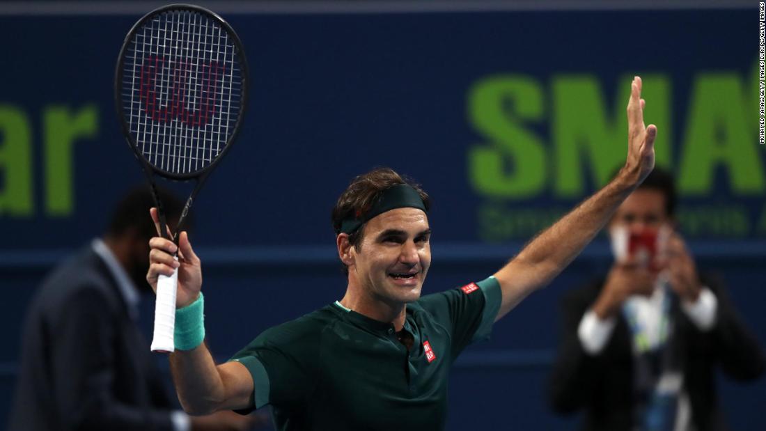 Roger Federer defeats Dan Evans as he returns from 13-month injury absence