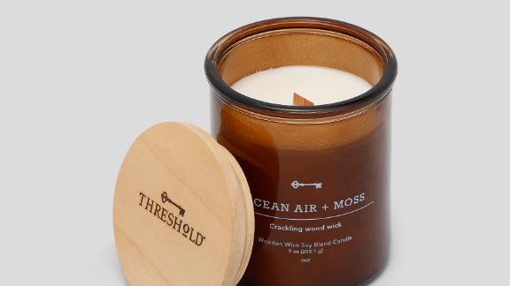 Threshold Crackling Wooden Wick Ocean Air and Moss Candle