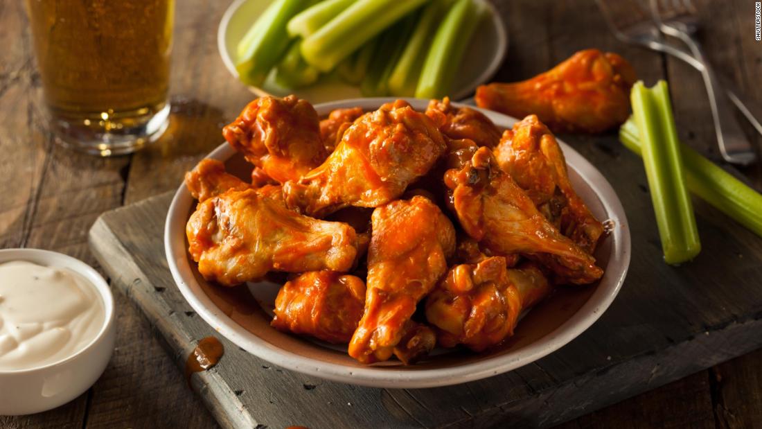 Limit spicy foods, such as hot buffalo wings, as they can make it hard to fall asleep. 