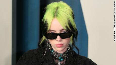 Billie Eilish&#39;s green hair party is over