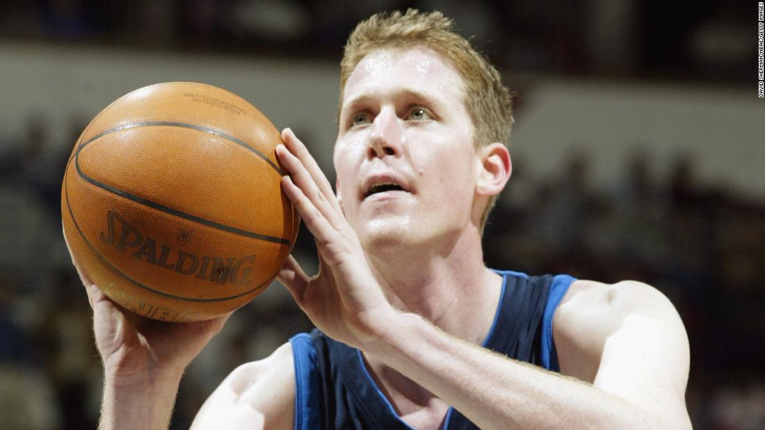 Former Dallas Maverick Shawn Bradley paralyzed after the car crashes into his bike, the team says