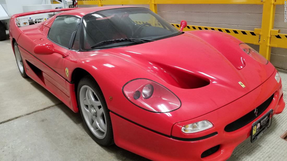 $ 1.9 million Ferrari: two men claim ownership of rare cars