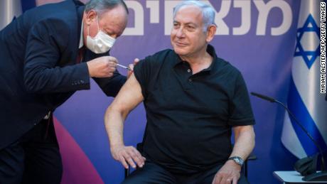 Netanyahu receives his second Covid-19 shot in Tel Aviv on January 9.
