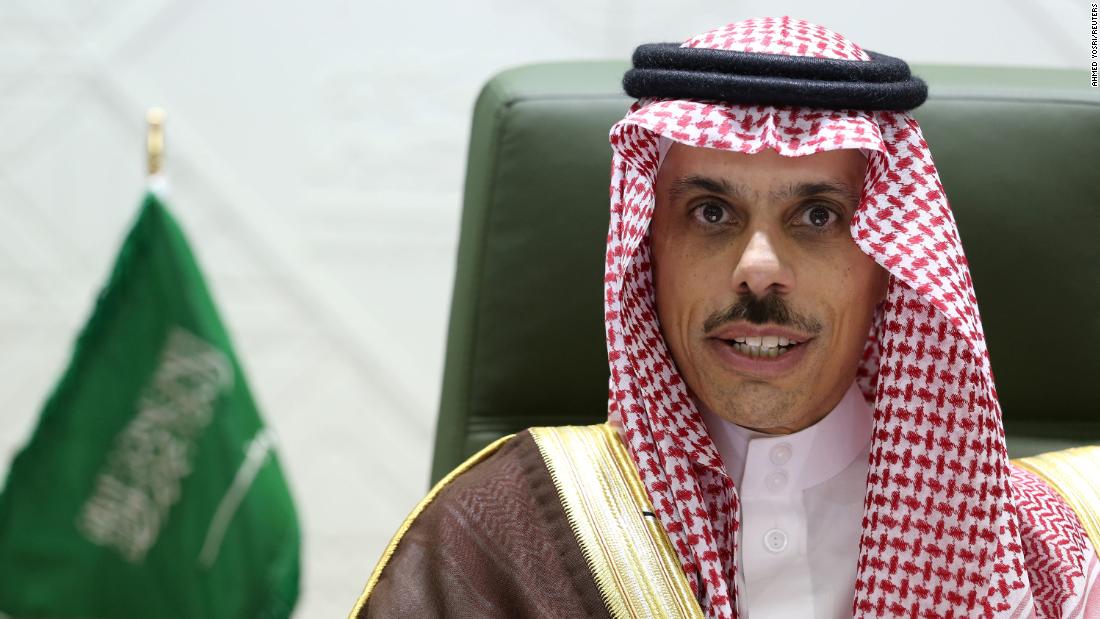 Saudi Arabia announces initiative to end Yemen conflict