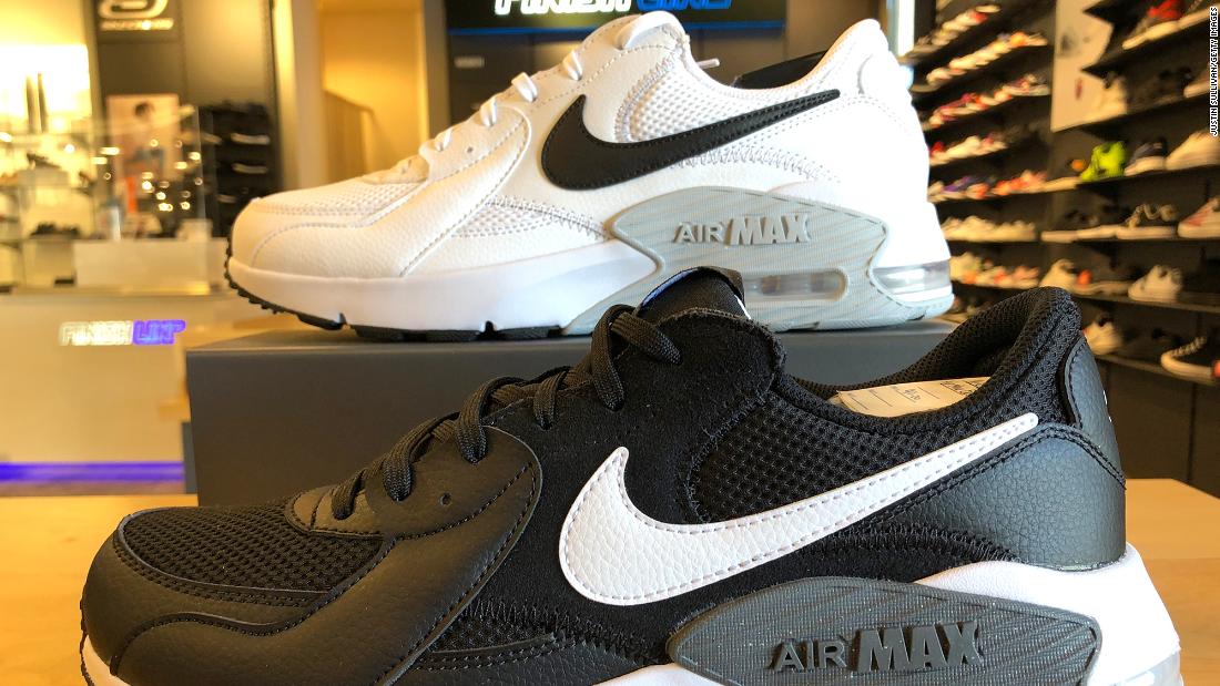 batería Jardines Solitario Nikes are getting harder to find at stores. Here's why | CNN Business