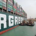 01 suez canal container ship 0325