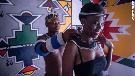 Author and cultural activist, Thando Mahlangu consistently promotes Ndebele culture in South Africa, despite the challenges he encounters in doing so.