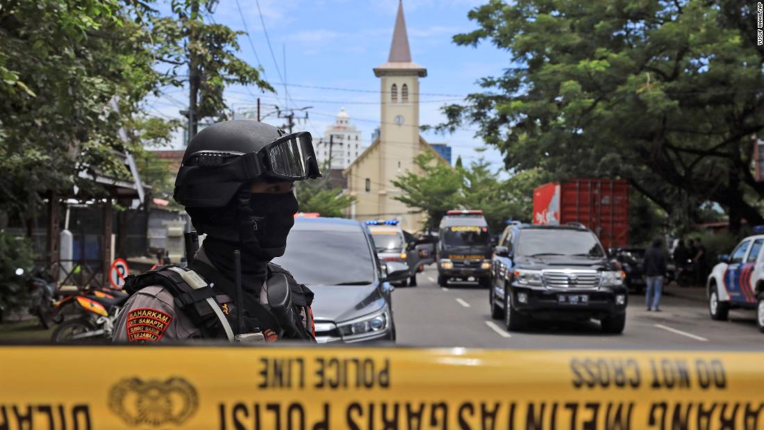 14 people injured in suspected suicide bombing outside Catholic church in Indonesia