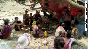 Thailand pushes back thousands fleeing Myanmar as death toll surpasses 500