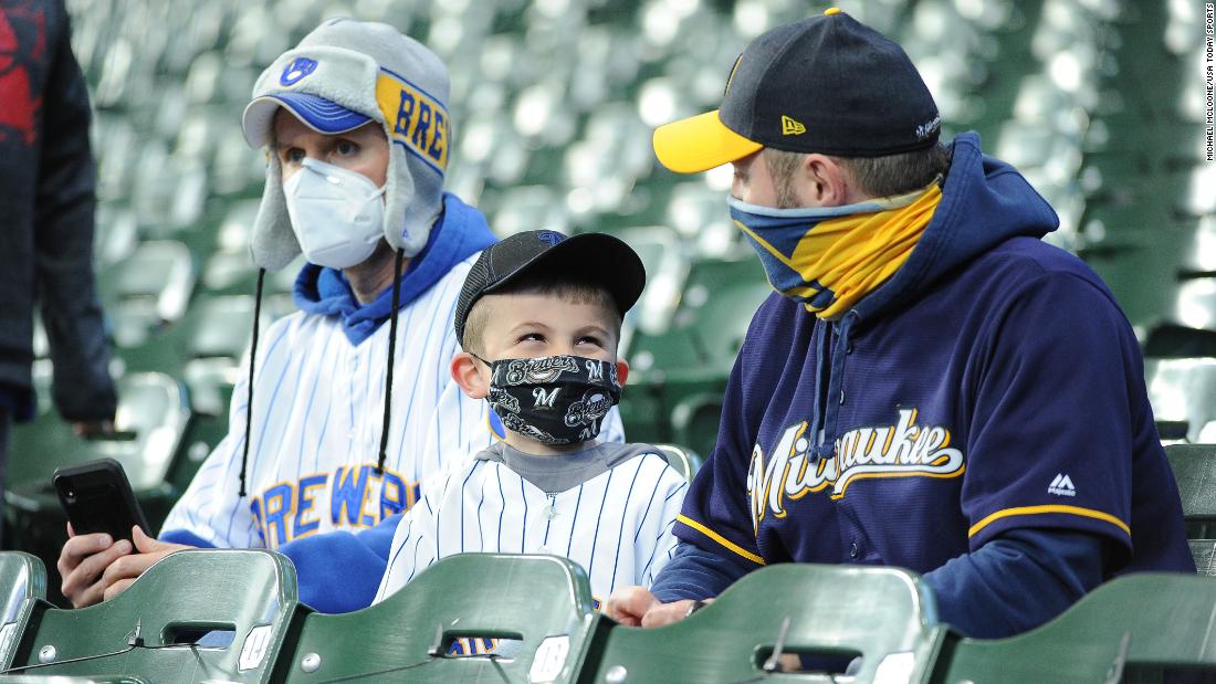 Fans take in the Milwaukee Brewers&#39; home opener.