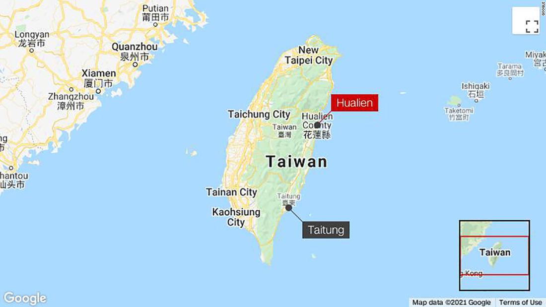 Train derails in Taiwan, many feared dead