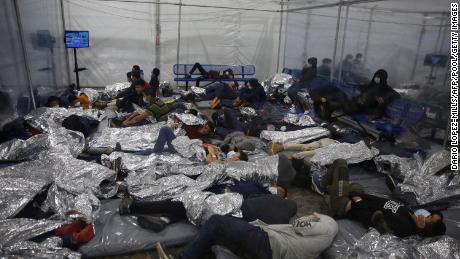 Number of unaccompanied migrant children in Customs and Border Protection  custody drops 45% - CNNPolitics