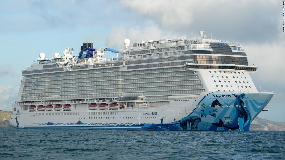 Norwegian Cruise Line wants the CDC to let vaccinated passengers sail