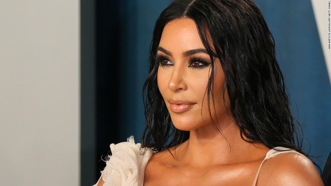 Kim Kardashian Says She Failed The Baby Bar Exam Cnn