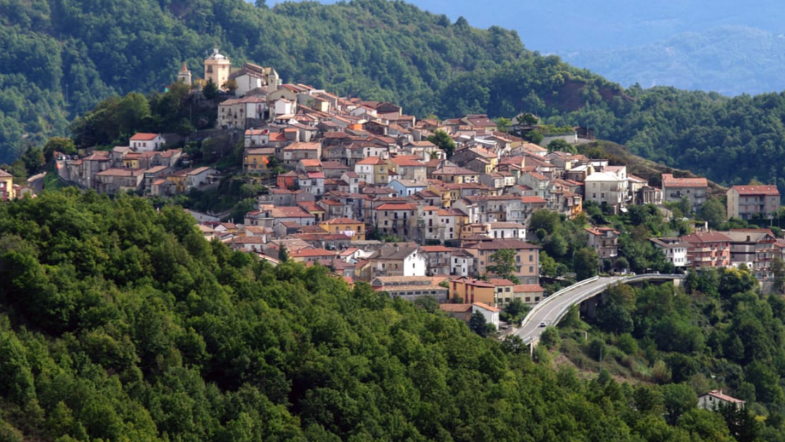 Continúa el auge de casas baratas en Italia. Esta es la nueva oferta ...