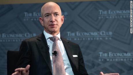 Jeff Bezos endorsed higher corporate tax rates. But it won&#39;t cost him much