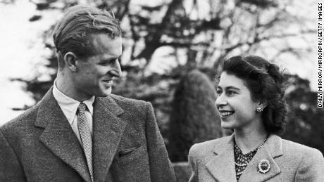 Princess Elizabeth and the Duke of Edinburgh arm in arm. 28th November 1947. (Photo by Daily Mirror/Mirrorpix/Mirrorpix via Getty Images)