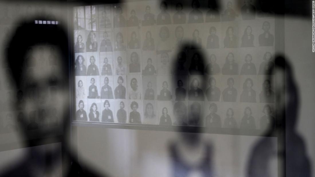 Cambodia: Visits remove edited photos of Khmer Rouge victims