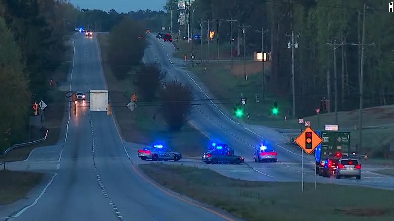 Multiple officers shot during police chase in Georgia