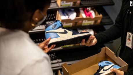 Nike is now reselling returned shoes at a discout in a few of its stores.