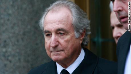 Accused $50 billion Ponzi scheme swindler Bernard Madoff exits federal court March 10, 2009 in New York City. Madoff was attending a hearing on his legal representation and is due back in court Thursday.  (Photo by Mario Tama/Getty Images)