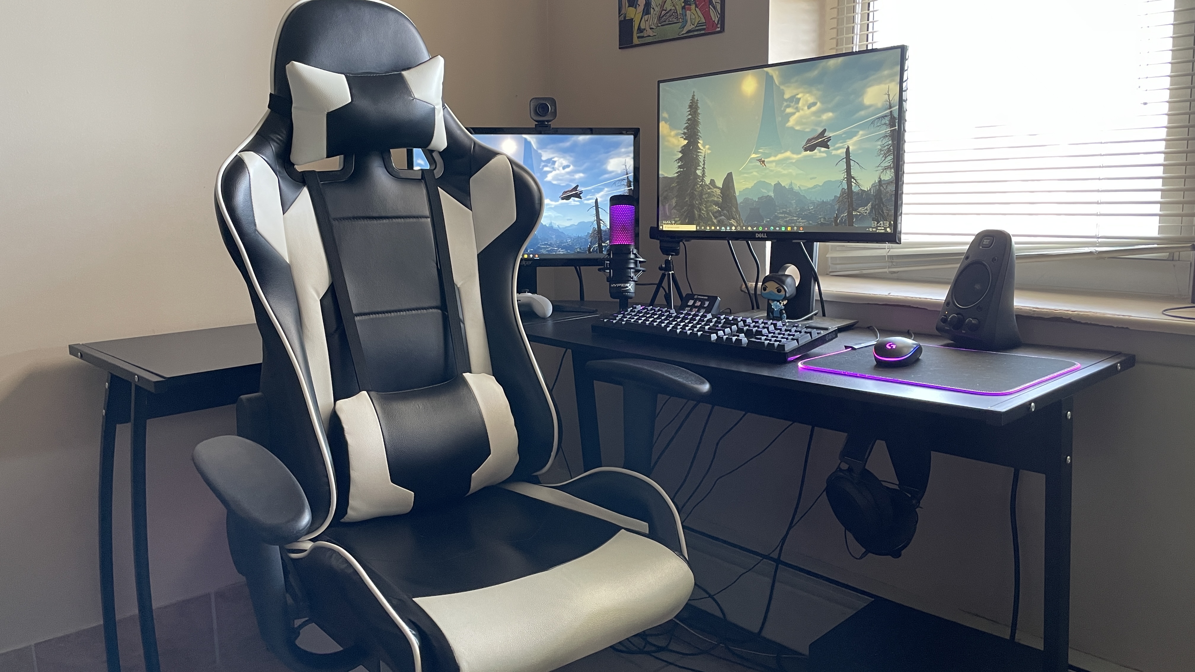 Gaming Chair Computer Desk RGB Ergonomic PC Laptop Table Home Office Study Chair 