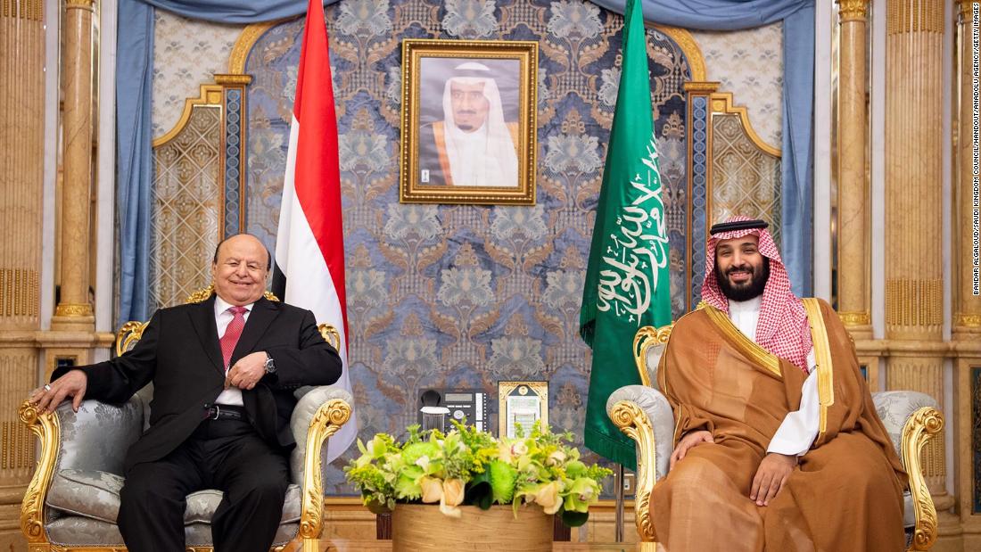 Yemeni President Abdu Rabu Mansour Hadi and Saudi Crown Prince Mohammed bin Salman hold a meeting in Jeddah on May 31, 2018. 