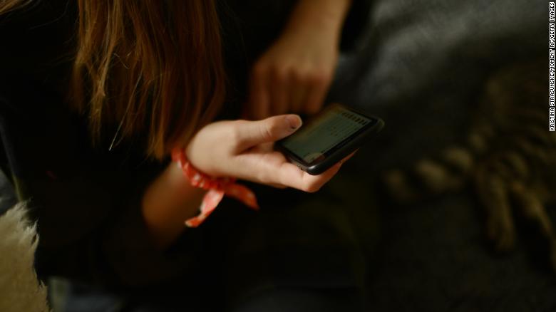 A psychologist’s advice: How to talk to your kids about social media and drug abuse
