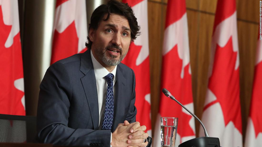 Trudeau warns that Canada is facing a third serious wave of Covid-19 cases, as officials tighten blocking measures