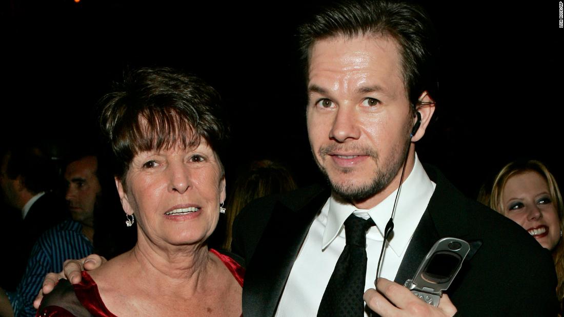 Alma Wahlberg, mother of actors Donnie and Mark Wahlberg, dies at age 78