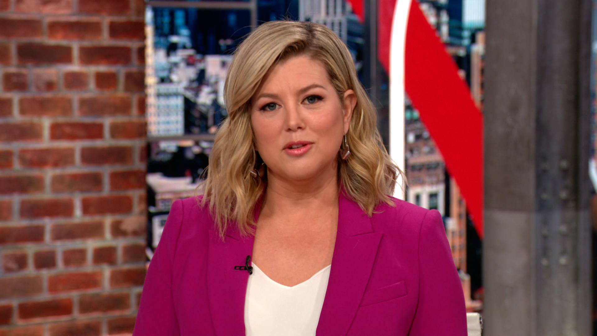 Brianna Keilar: Fox is not news, no matter what it calls itself - CNN Video...