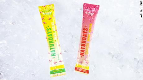 Naturdays Frozen Icicles comes in two flavors: Strawberry lemonade and pineapple lemonade.