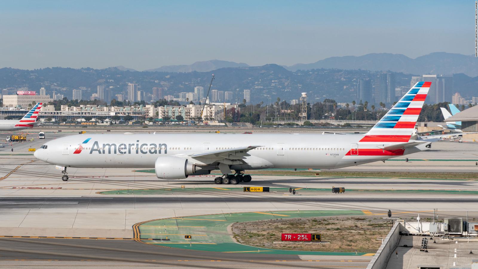 210422064644 Restricted American Airlines Plane California 0113 Full 169 