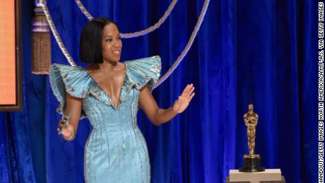 Regina King presents the Oscar for original screenplay. (Photo by Todd Wawrychuk/A.M.P.A.S. via Getty Images)