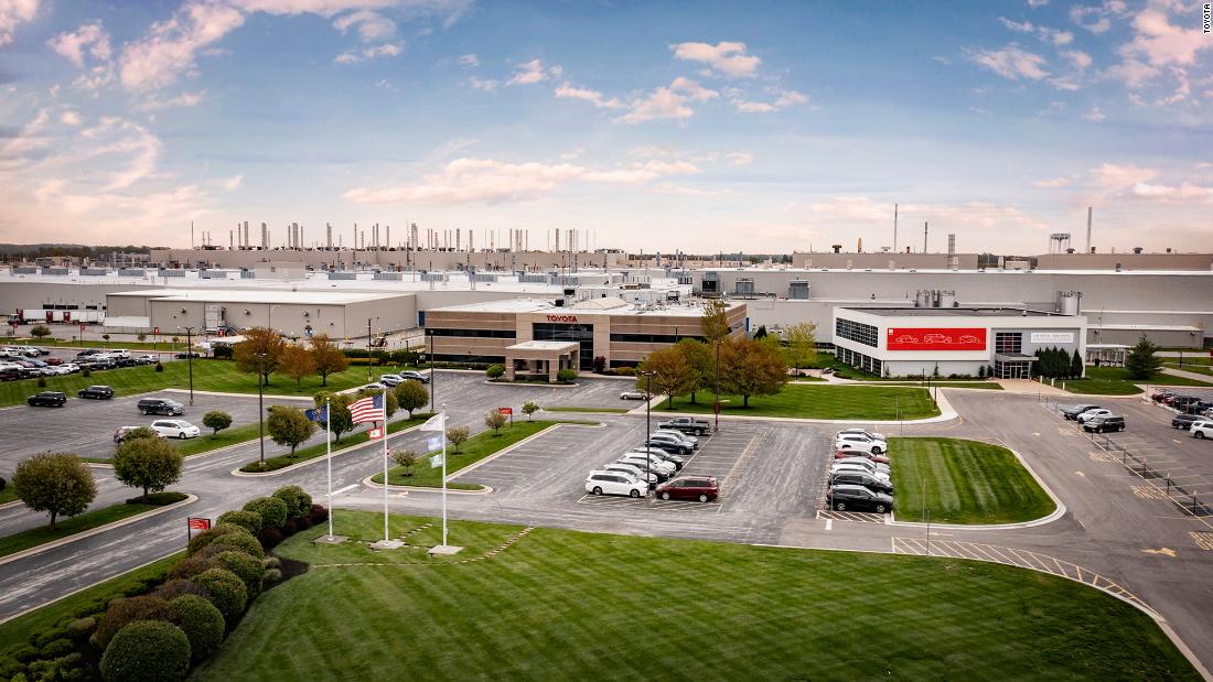 Toyota announces 1,400 jobs, new SUVs for Indiana plant