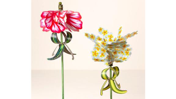 Pirouette Flower Wind Spinner Stake
