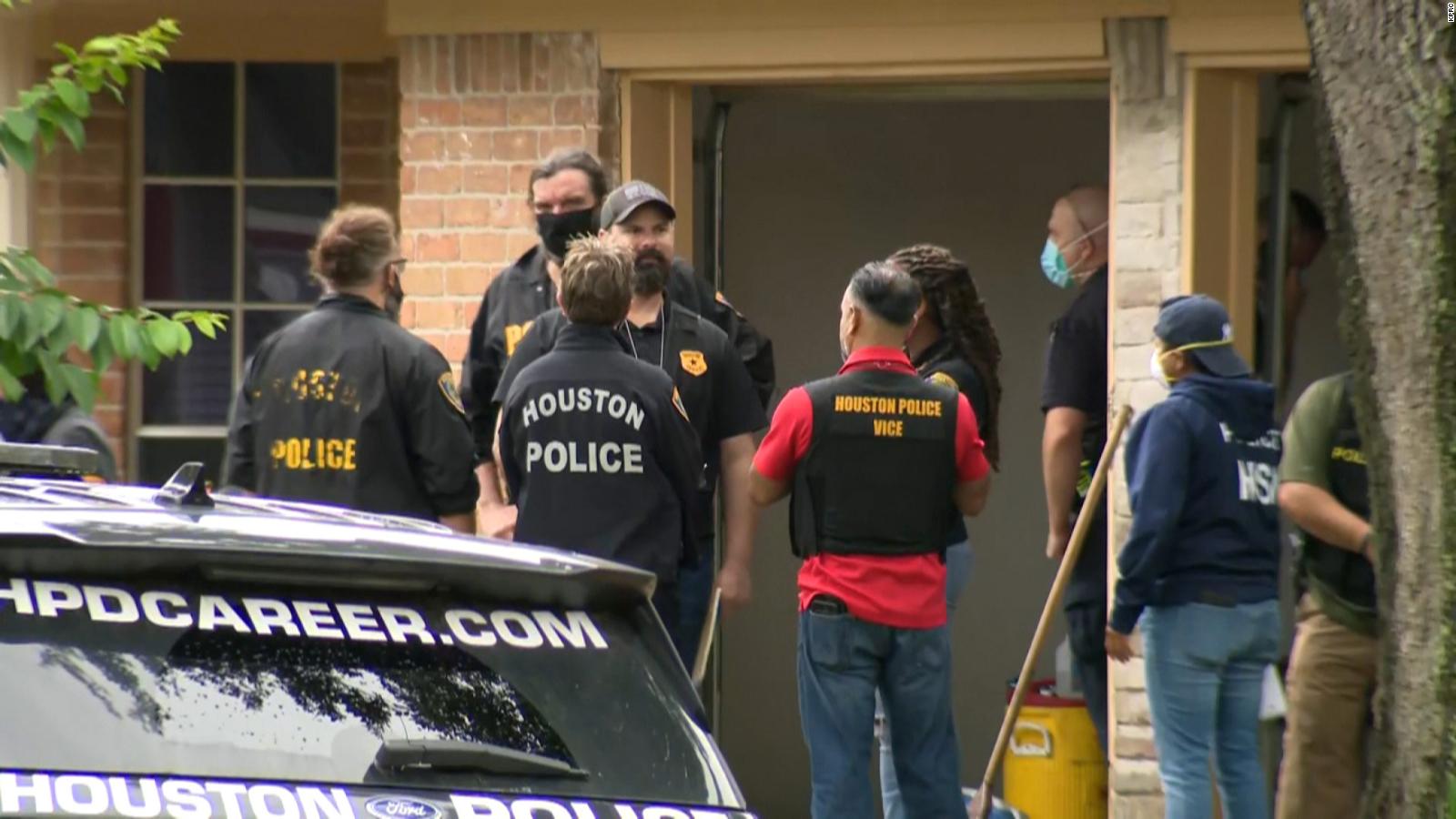 Houston Police Find 90 People In Home, Feds Launch Human Smuggling ...