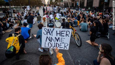 Protesters in Los Angeles following a decision on the Breonna Taylor case. (Photo by APU GOMES/AFP via Getty Images)