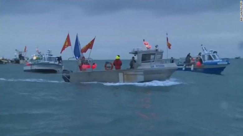 See French and UK boats sent to Jersey over fishing feud