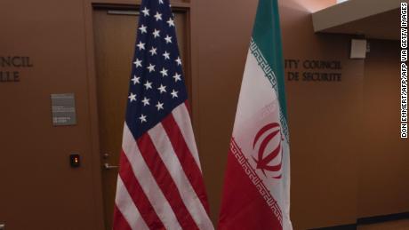 دولت بایدن گزینه های نظامی را به عنوان بخشی از تلاش برای جلوگیری از دستیابی ایران به سلاح هسته ای بررسی کرده است