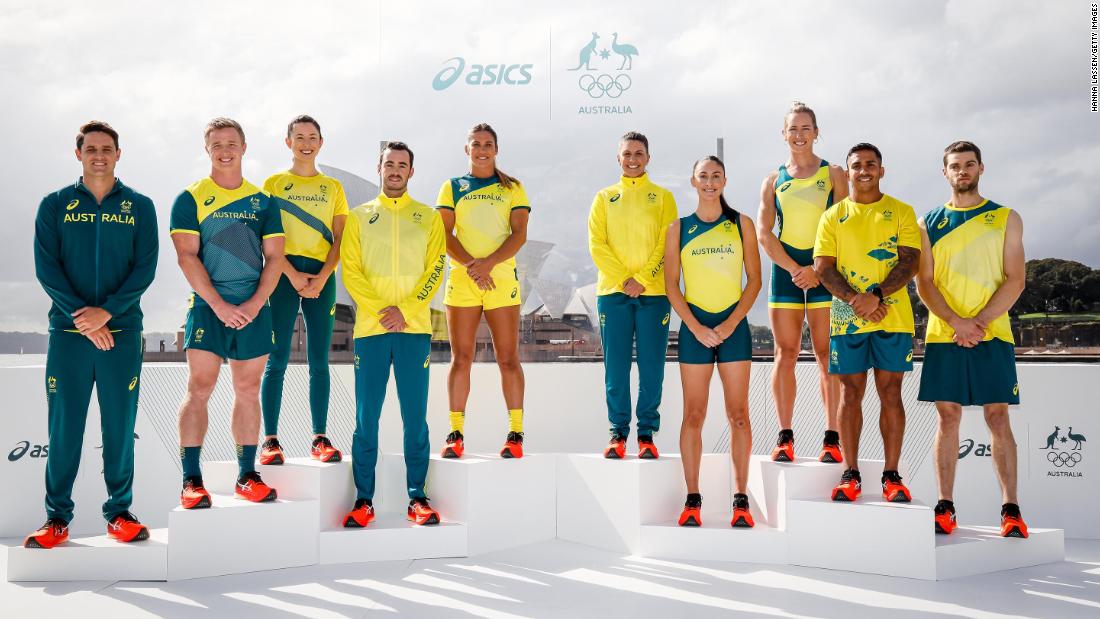 Basketball star Liz Cambage criticizes lack of diversity in Australian Olympic team's promotional photos