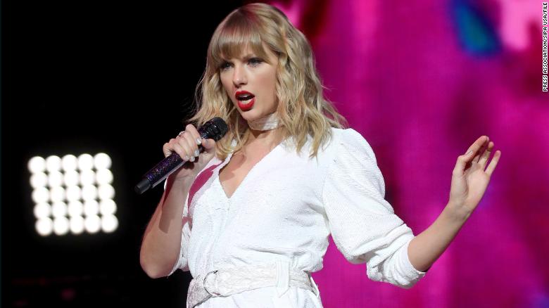 Students celebrate surprise Taylor Swift question on AP exam