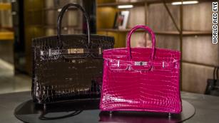 $300,000 Birkin bag sets new price record